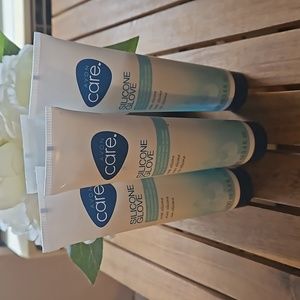 AVON CARE Silicone Glove  Hand Cream Bundle. NEW